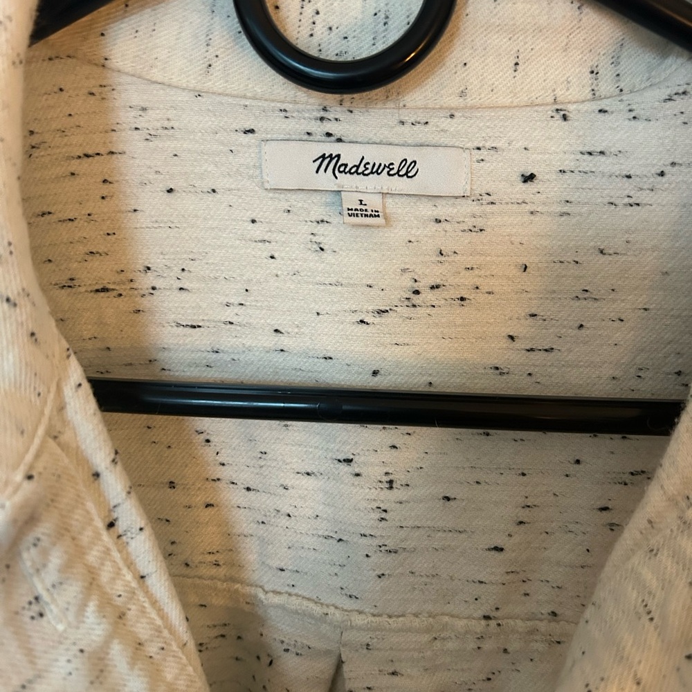 Cream Button-Up Jacket - Picture 2 of 3